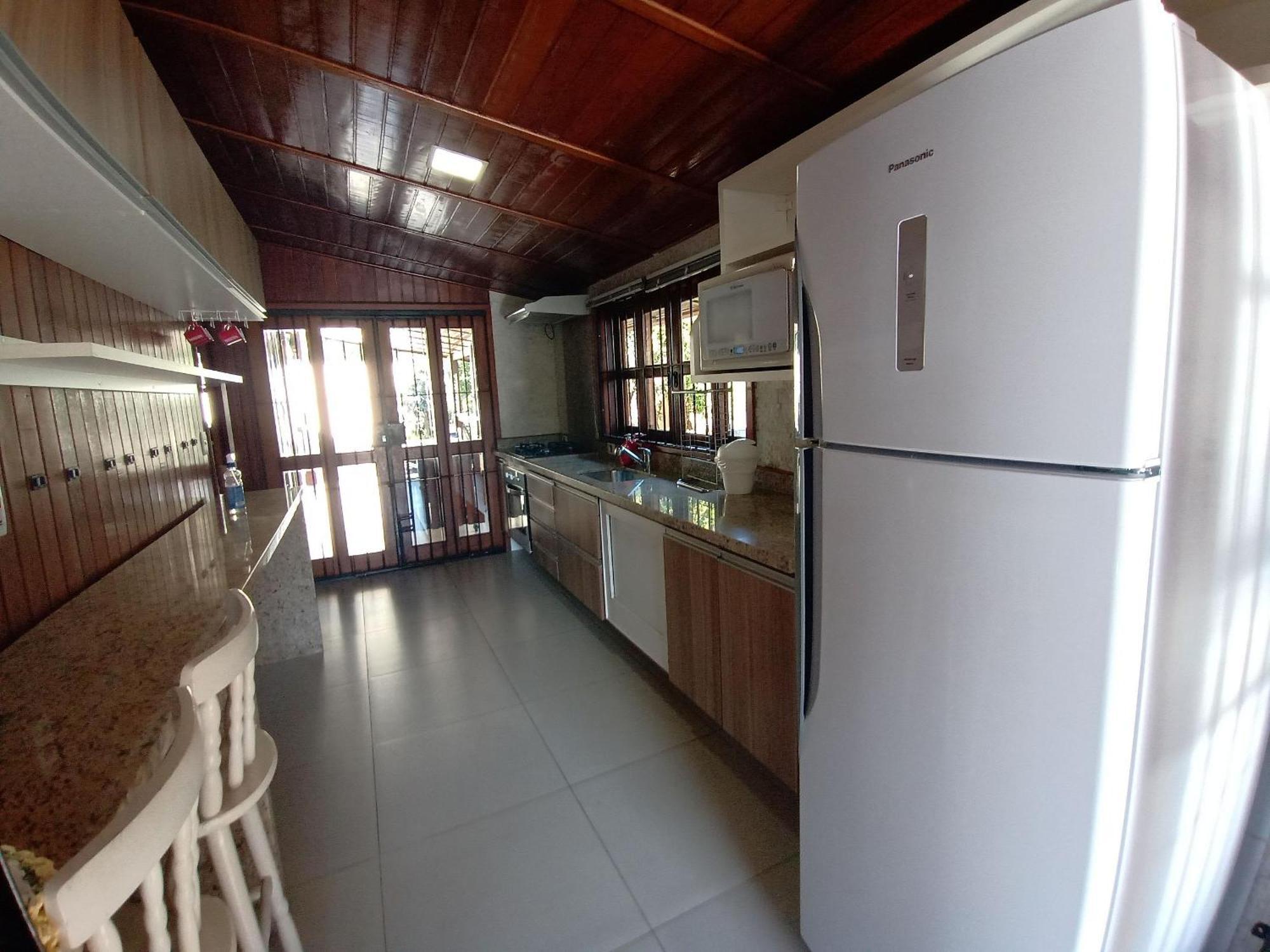 Moreira Casa Com Churrasqueira E Ar-Condicionado Убатуба Экстерьер фото